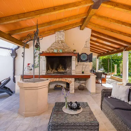 Villa Casa Marilu By Villsy