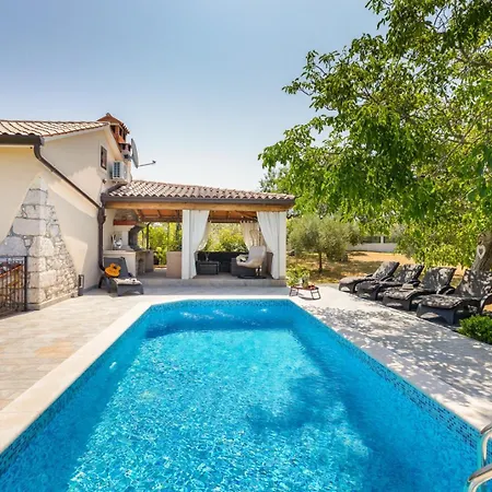 Casa Marilu By Villsy Villa *