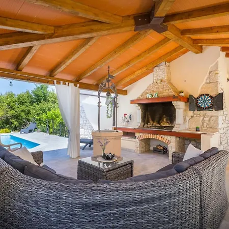 Casa Marilu By Villsy Villa Kunj