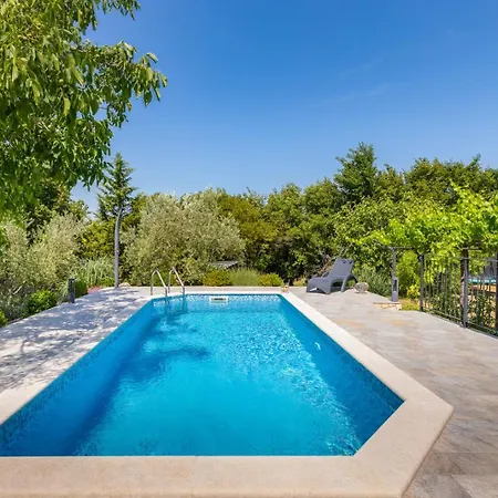 Casa Marilu By Villsy Villa Kunj