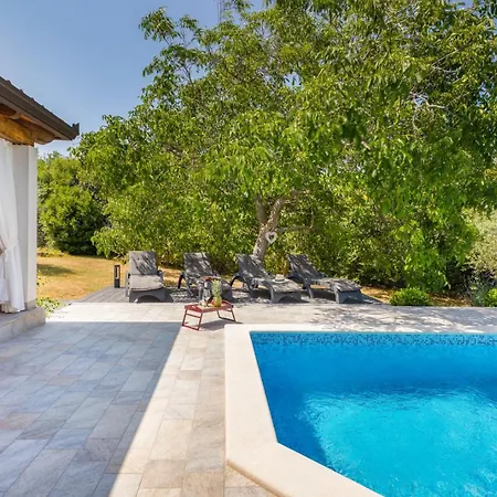 Casa Marilu By Villsy * Kunj