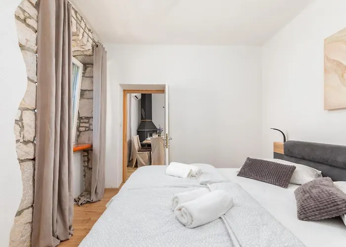 Casa Marilu By Villsy Vila