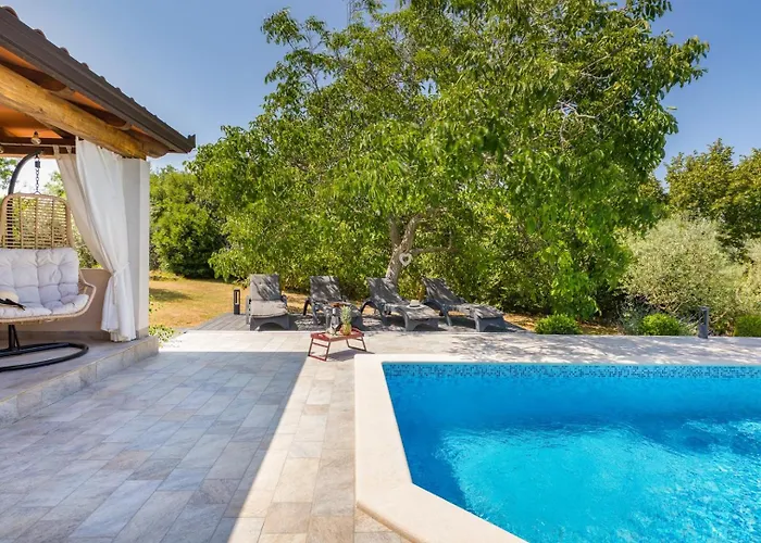 Casa Marilu By Villsy * Kunj